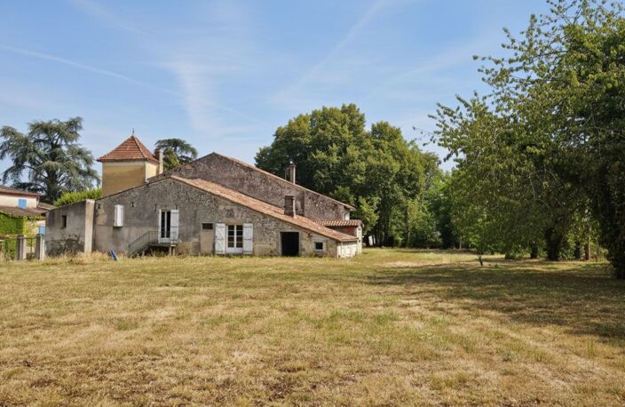 Propriété à rénover — photo 3