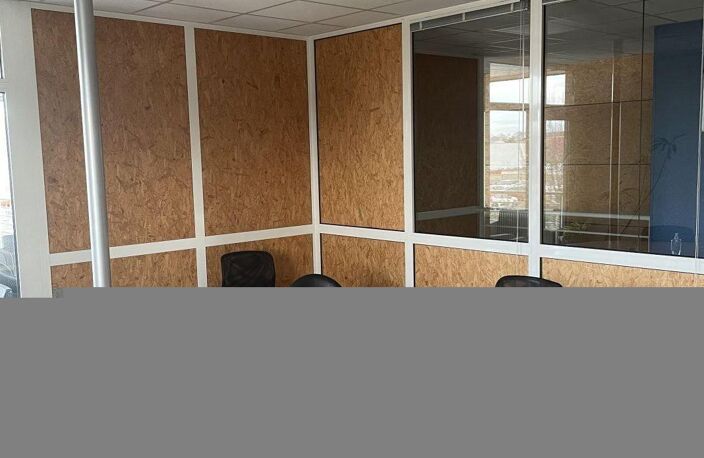Local commercial Bureau — photo 3