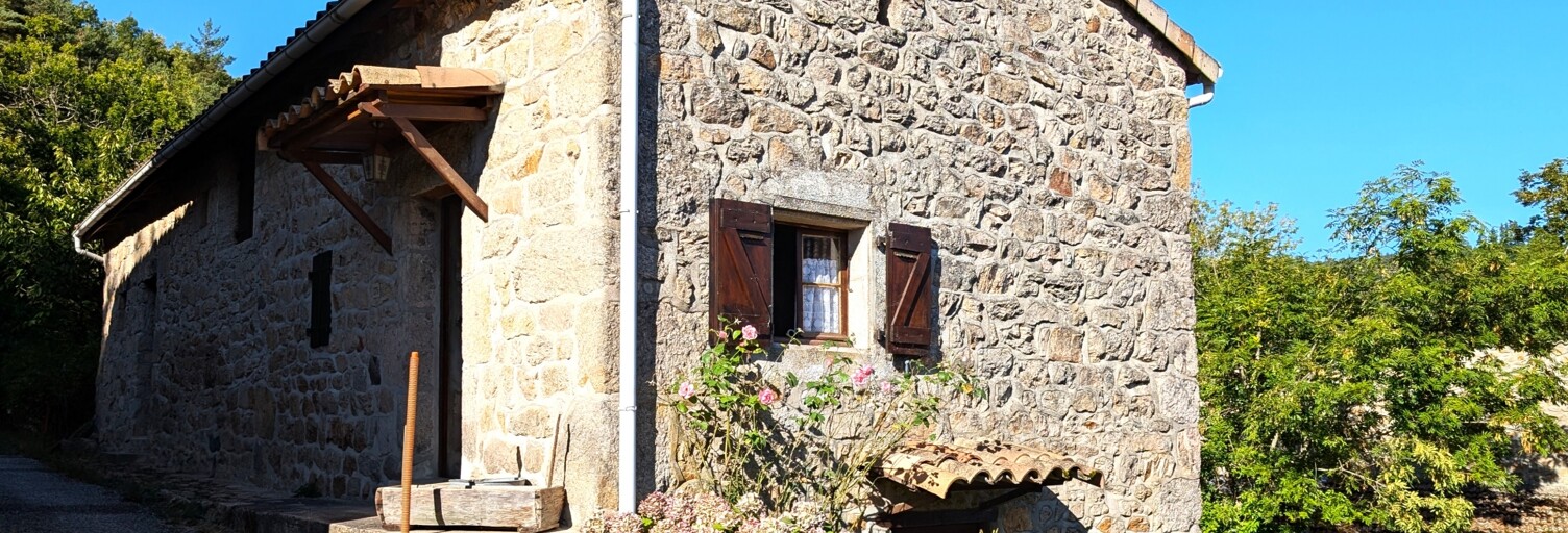 Maison 3 Pièces 55 m² à vendre à Saint-Basile (07270)