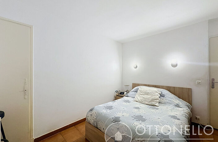 Appartement Roquebrune Sur Argens 2 pièces 33 m2 avec cour extérieure de 70 m2 — photo 5