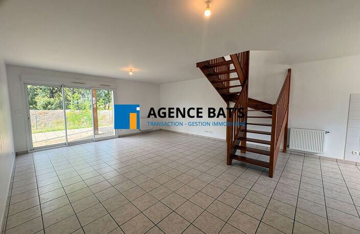 Pavillon T5 garage et jardin — photo 3