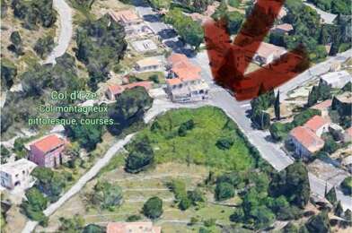 Terrain  690000 €