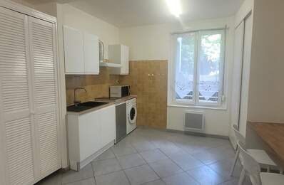 JOLI STUDIO MEUBLE RENOVE RDC — photo du bien