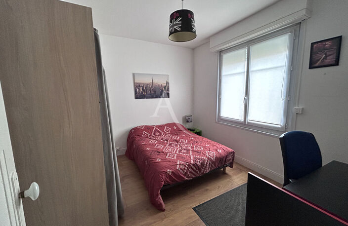 Bizanos Appartement 3 chambres,2 places de stationnement et garage,cave — photo 4