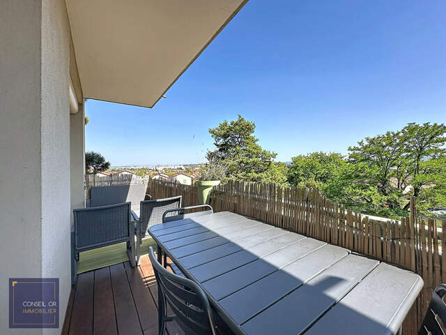 Appartement T3 + Cave et place de parking — photo du bien