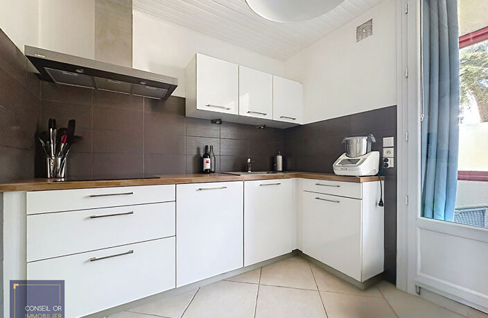 Appartement T3 + Cave et place de parking — photo 2