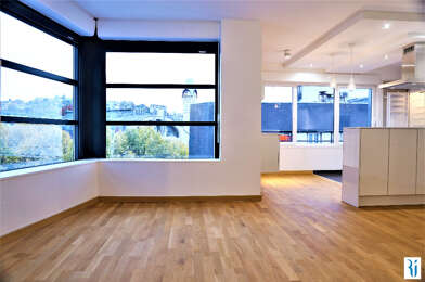 Appartement 3 pièces 1180 €