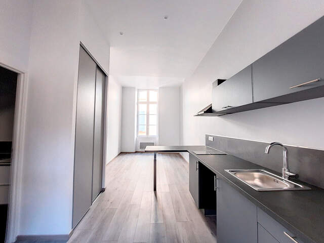 Appartement Montauban 2 pièces 39 m² Montauban Centre Historique — photo du bien