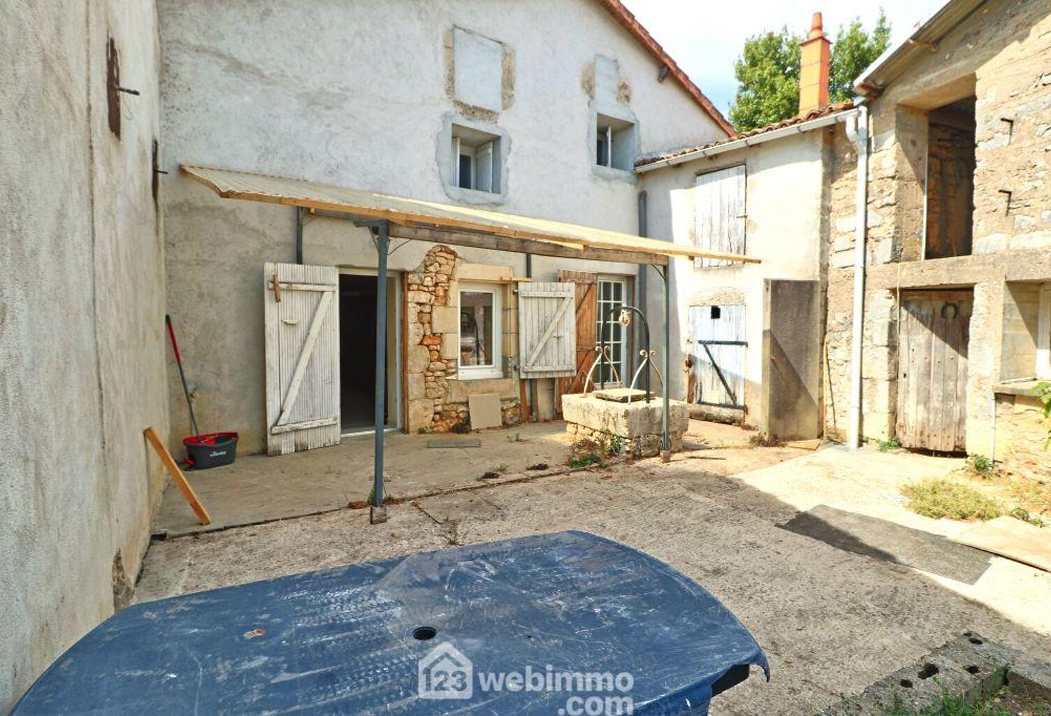 Maison de village - 113m² - Valence-en-Poitou — photo 1