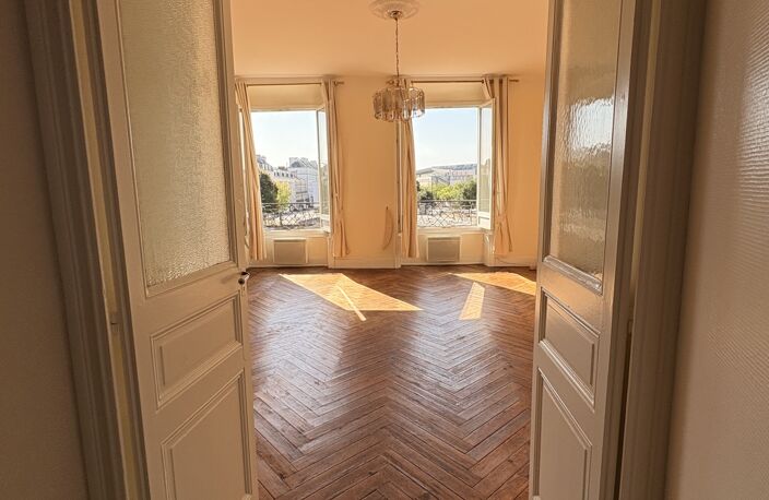 Vente Appartement 3 pièces — photo 2