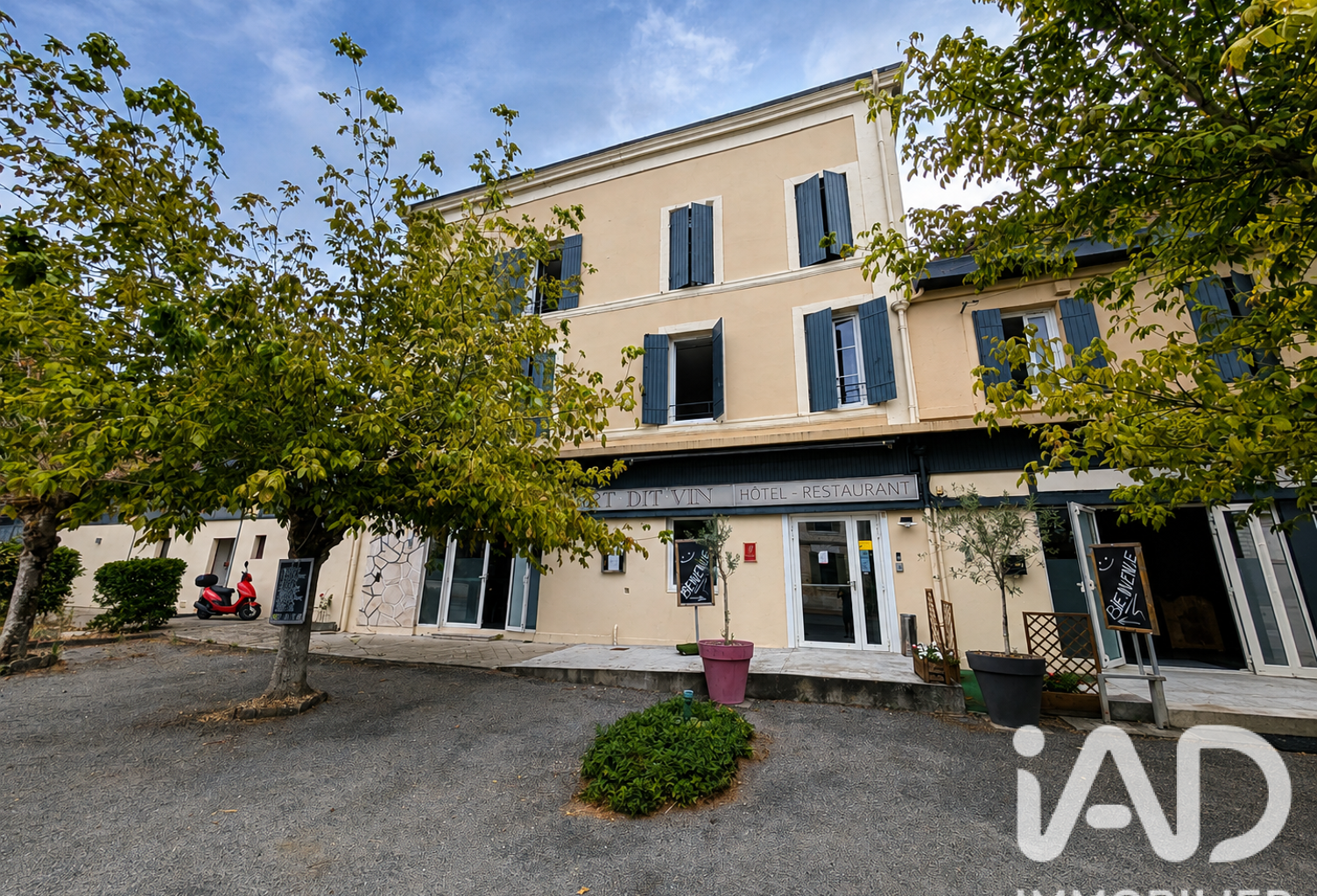 Vente Hôtel 400 m&sup2; — photo 1