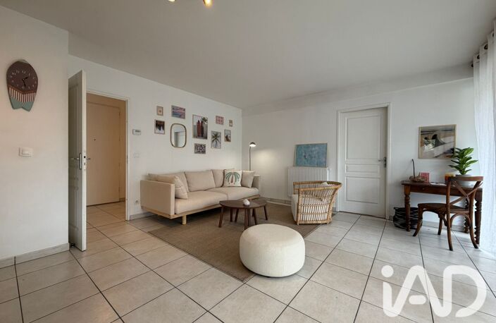 Location Appartement 4 pièces — photo 2