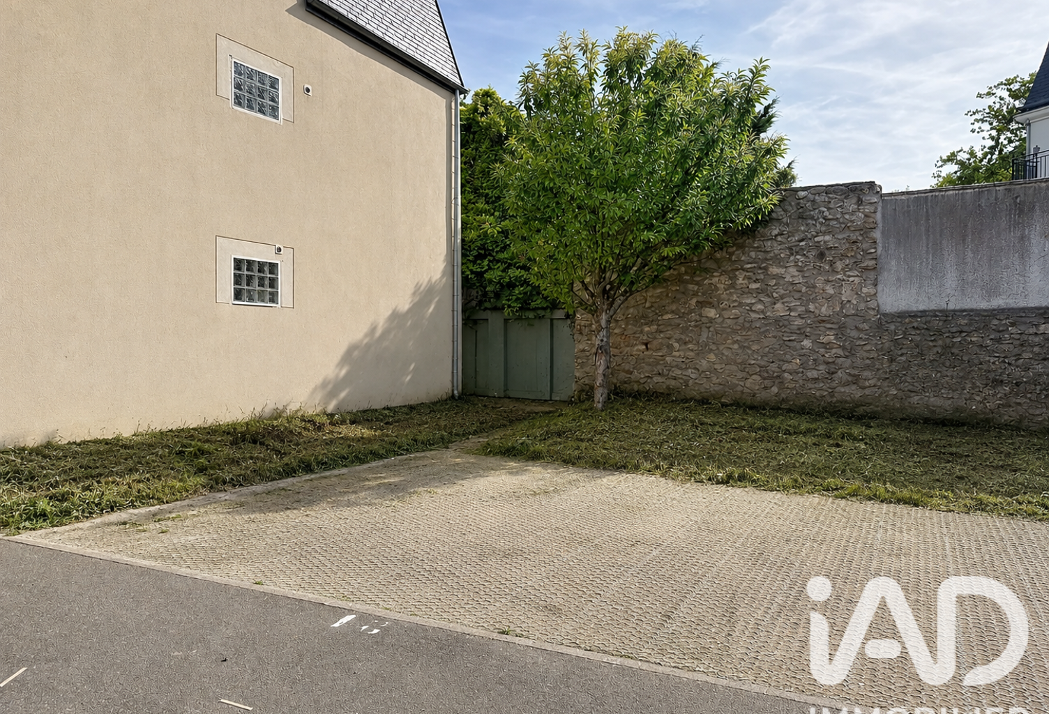 Vente Parking 13 m&sup2; — photo 1