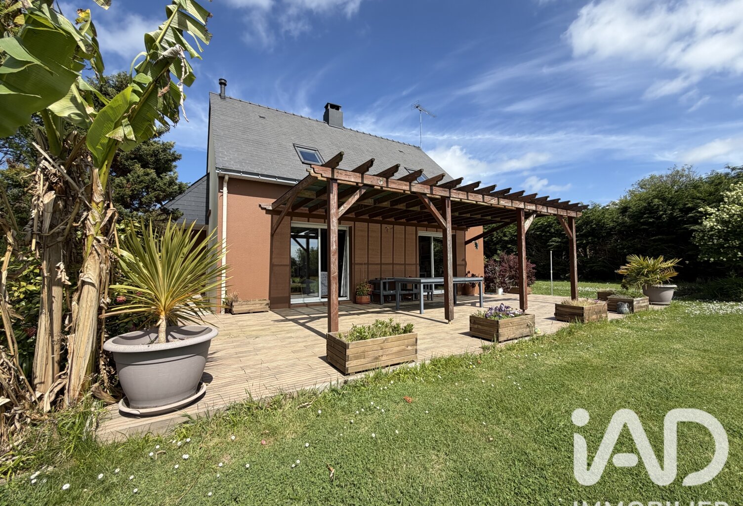 Vente Maison/villa 7 pièces — photo 1