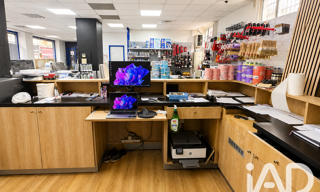 Commerce  200 m² à vendre à Saint-Fons (69190)