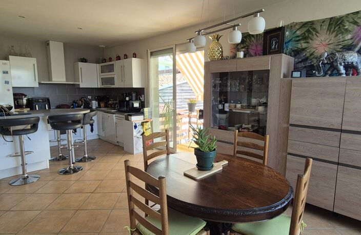 Vente Appartement 4 pièces — photo 2