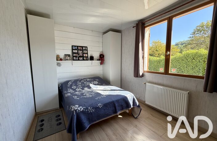 Vente Maison/villa 8 pièces — photo 2