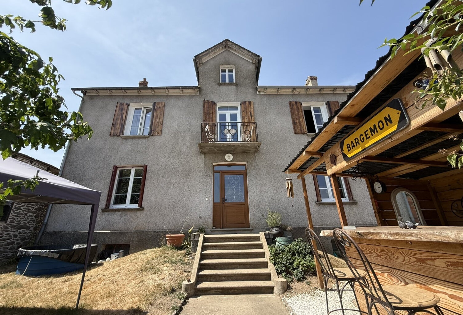 RIEUPEYROUX / Maison d'habitation — photo 1