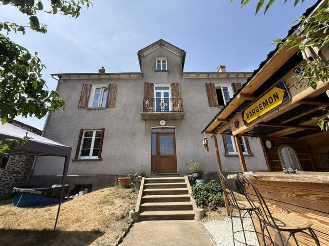 RIEUPEYROUX / Maison d'habitation — photo du bien