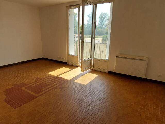 Location Appartement 3 pièces — photo du bien