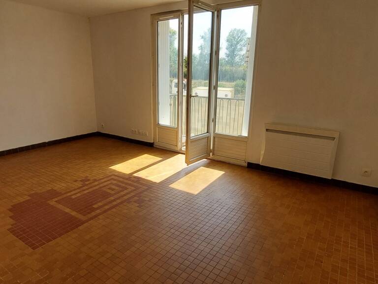 Location Appartement 3 pièces — photo 1