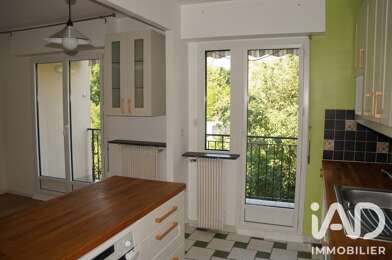 Appartement 5 pièces 1500 €