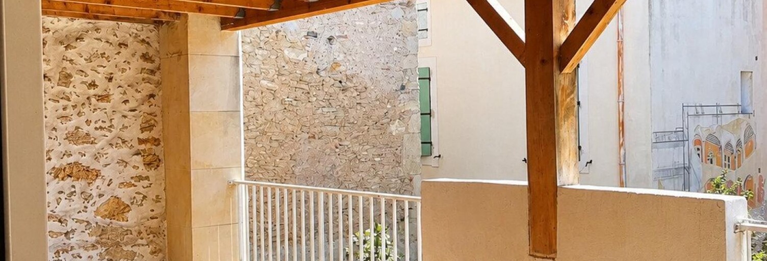 Immeuble  198 m² à vendre à Maraussan (34370)