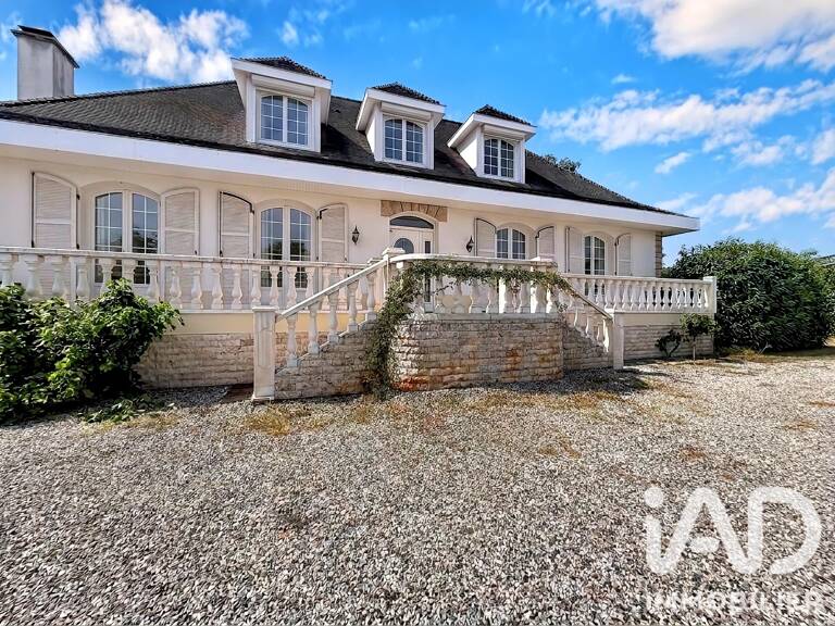 Vente Maison traditionnelle 9 pièces — photo 1