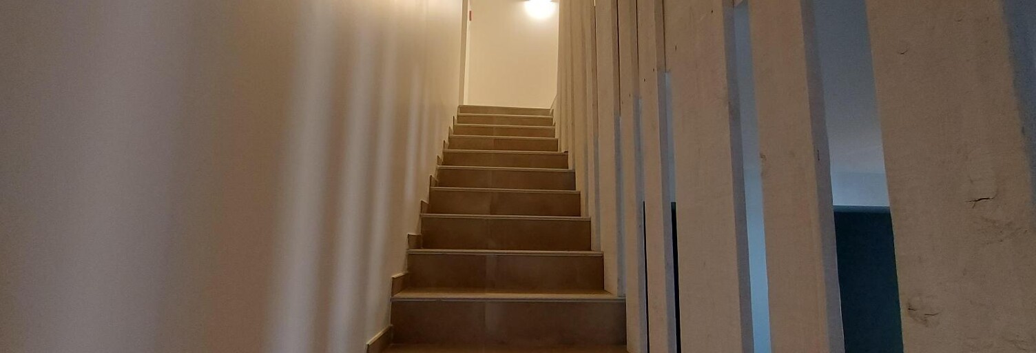 Maison 5 Pièces 160 m² à louer à Pinet (34850)
