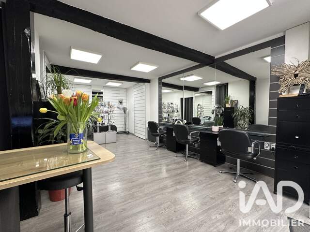 Vente Esthétique, Coiffure 30 m&sup2; — photo du bien