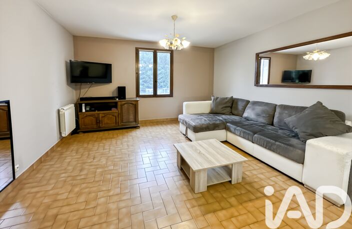 Vente Maison/villa 6 pièces — photo 3