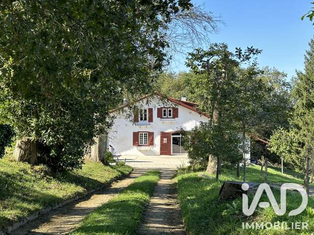 Vente Maison/villa 8 pièces — photo du bien