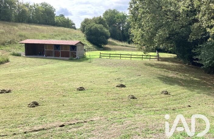 Vente Maison/villa 8 pièces — photo 2