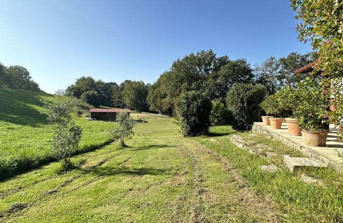 Vente Maison/villa 8 pièces — photo 3