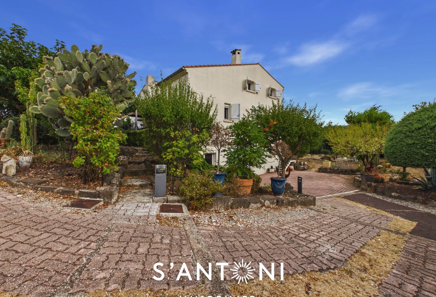 Maison — photo 1