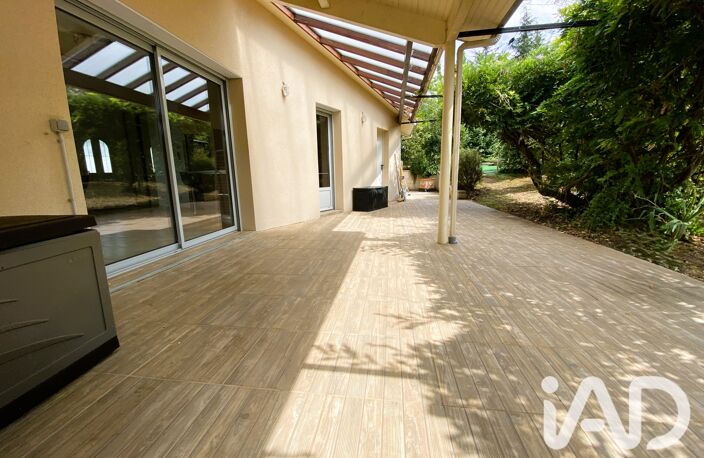 Vente Maison/villa 4 pièces — photo 2