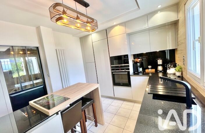 Vente Maison/villa 8 pièces — photo 4