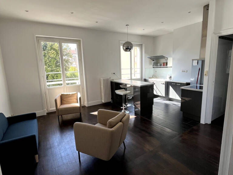 T2 meublé, Rue de Créqui, proche Parc — photo 1