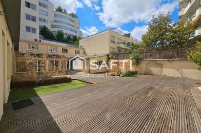 Commerce 33 pièces 3125000 €