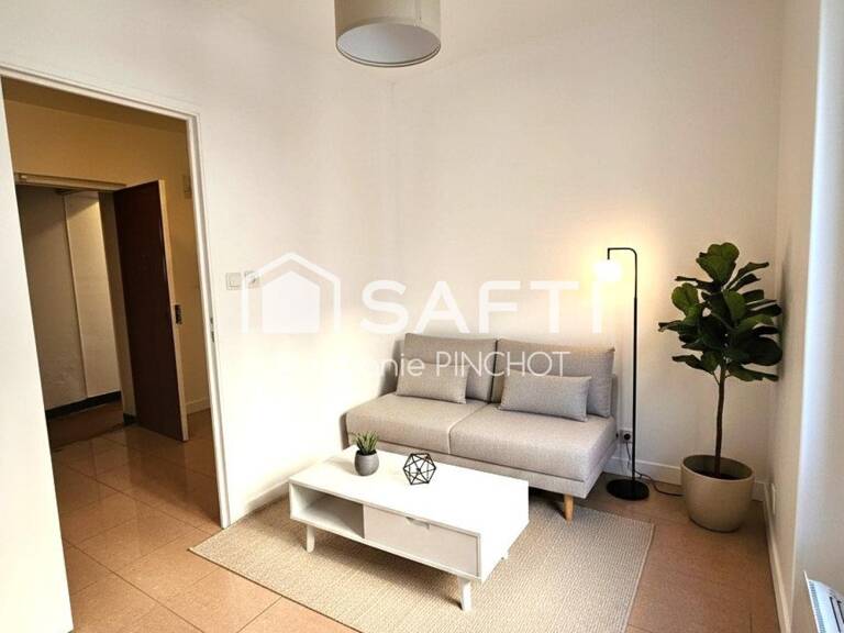 À VENDRE  CHARMANT 2 PIÈCES LUMINEUX D'ENVIRON 28 M² AVEC CAVE  PARIS 19e — photo 1
