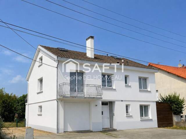 Maison familiale 6 chambres, 4 salles d'eau, 4wc avec jardin clos — photo du bien
