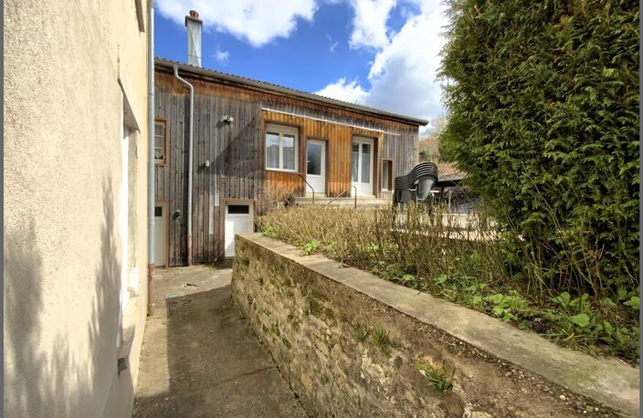 PETIT IMMEUBLE DE RAPPORT, 5 APPARTEMENTS F1 MEUBLES, LOCATION CURISTES — photo 2