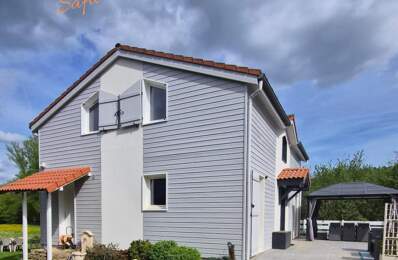 Très belle maison en ossature bois, rénovée, cadre verdoyant et calme. Proche de toutes commodités. — photo du bien