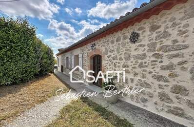Longère familiale avec piscine 12 x 6  10 minutes de Lavaur  Terrain de 2 500 m² — photo du bien
