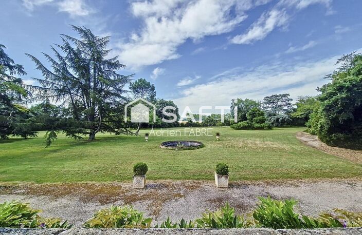 À VENDRE  CHÂTEAU DU XIXe SIÈCLE  448 m²  avec un parc de 7 hectares  aux portes de Toulouse — photo 4