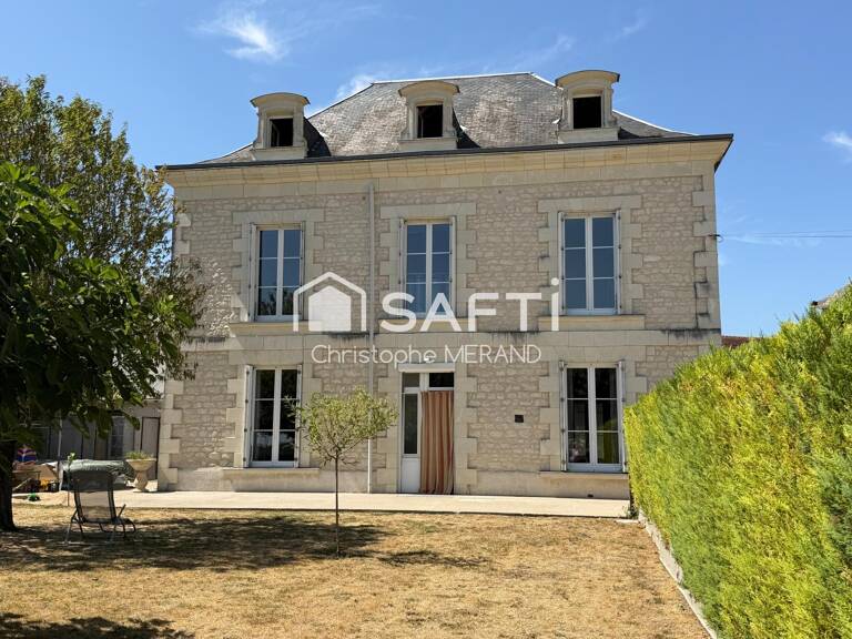 INGRANDES grande maison avec deux gites sur plus de 1,3 ha — photo 1