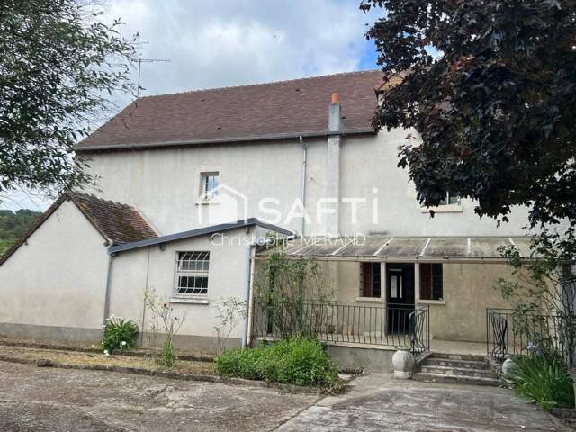 Grande MAISON dans le centre — photo du bien