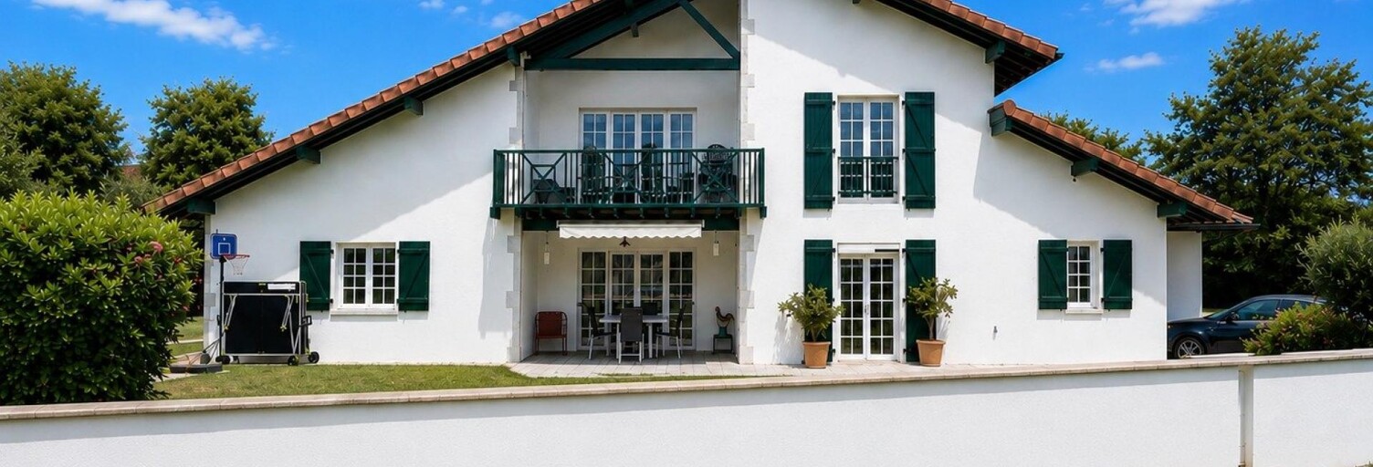 Maison 7 Pièces 180 m² à vendre à Saint-Palais (64120)