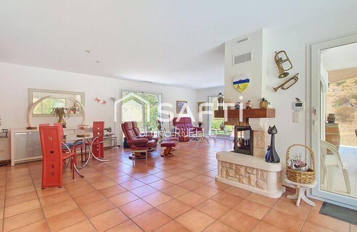 Villa de plain-pied 154 m² avec piscine sur plus de 5 000 m²  Montesquieu-des-Albères — photo 5