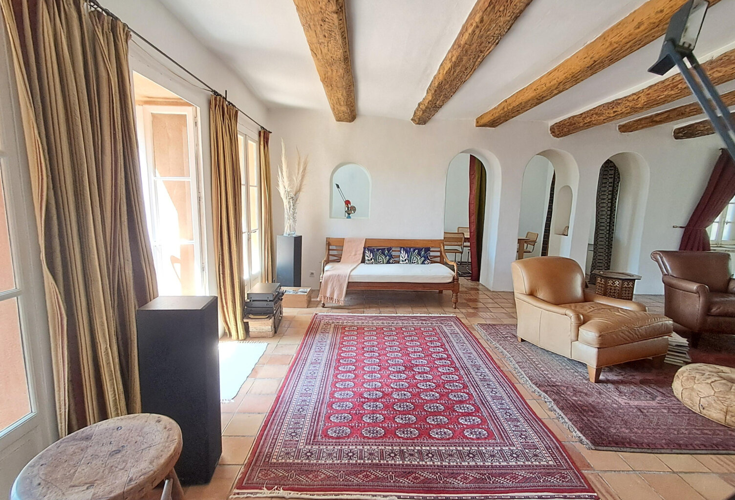 A VENDRE - BELLE MAISON DE VILLAGE DE TYPE 5 - PROCHE SAUVE — photo 1